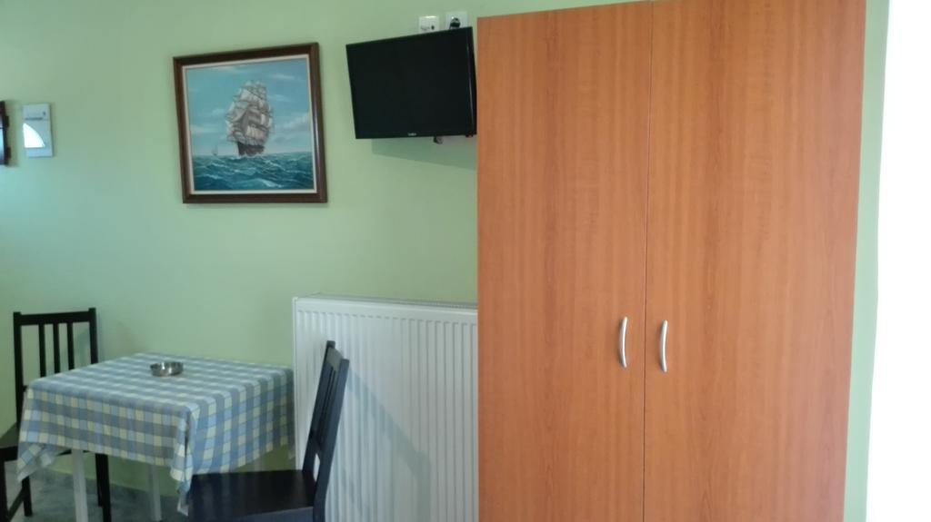Familia Hotel Loutra Volvis Ngoại thất bức ảnh