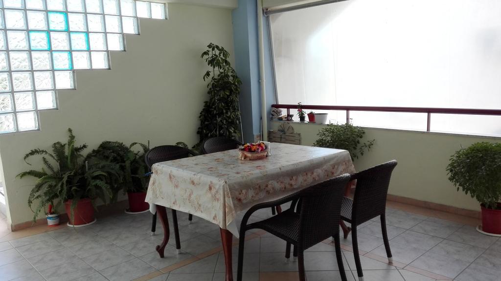 Familia Hotel Loutra Volvis Ngoại thất bức ảnh