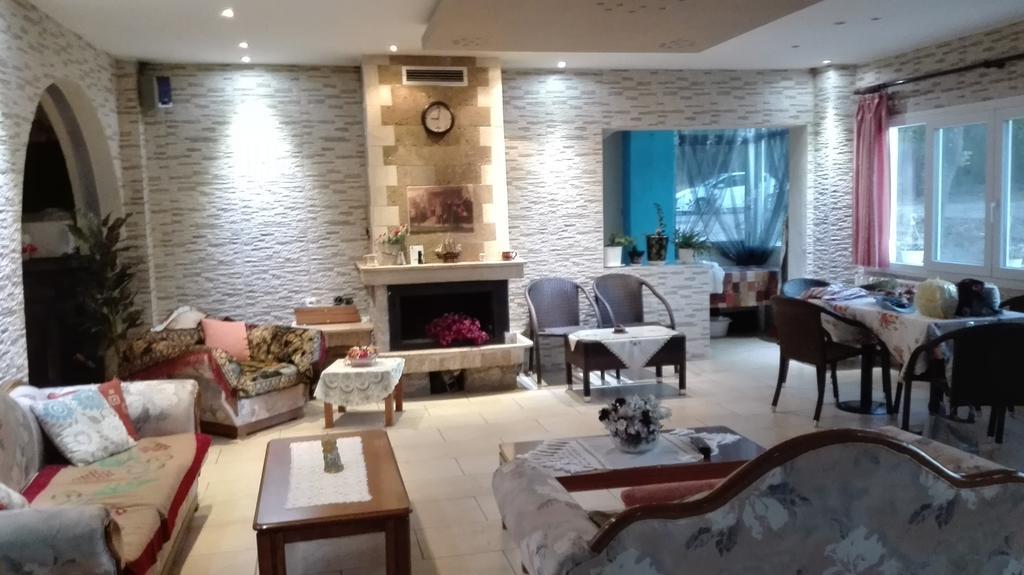 Familia Hotel Loutra Volvis Ngoại thất bức ảnh